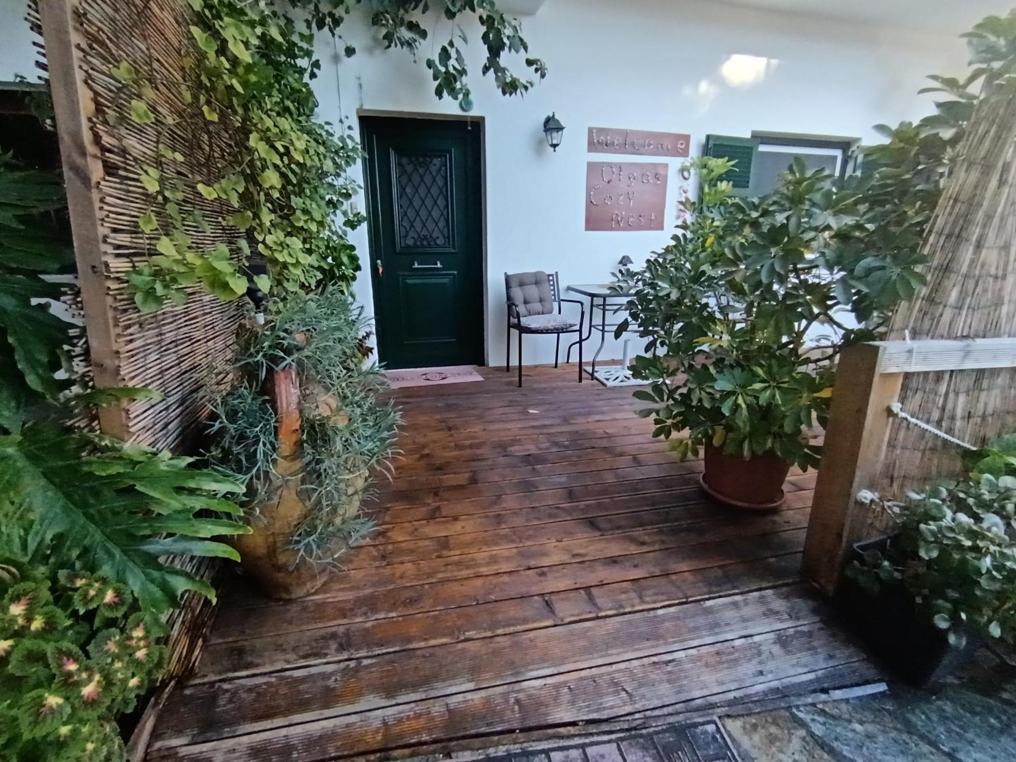 Olga'S Cozy Nest , Apartment In Ano Korakiana. Áno Korakiána Exterior foto